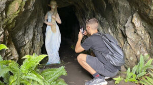 La senda del Monte Viso promueve el paganismo a metros del Santuario de Santiago de Compostela